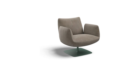 JALIS CLUB CHAIR by COR