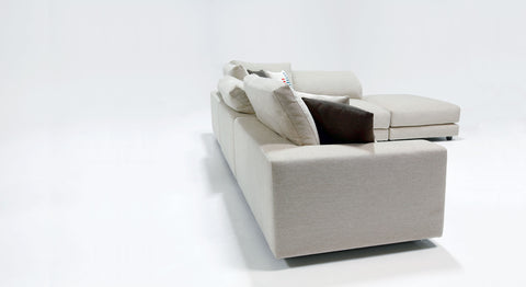 HOLDEN by Dellarobbia