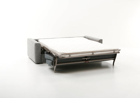 Reece by Dellarobbia