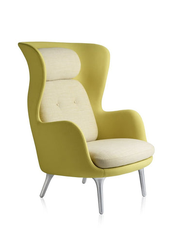 Ro Chair by Fritz Hansen