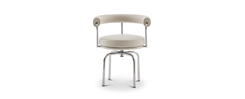 7 Fuateuil Tournant by Cassina