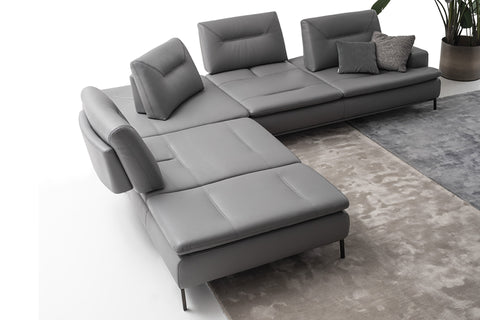 CAVOUR SECTIONAL by NICOLINE
