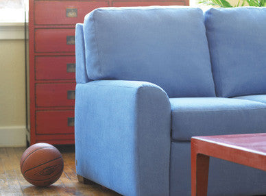 Kaden by American Leather