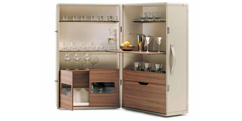 Isidoro chair by Poltrona Frau, featuring fine leather upholstery, Italian craftsmanship, and sophisticated design for an elegant dining room or living space. by Poltrona Frau