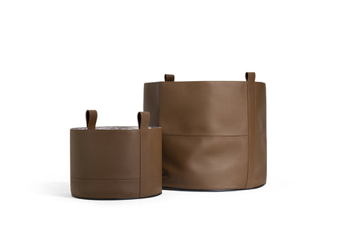 LEATHER BASKET by Poltrona Frau