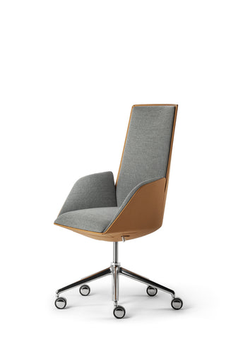 Poltrona Frau Cercle office chair with fine leather upholstery, ergonomic design, and polished aluminum base, showcasing Italian craftsmanship. Available in Sarasota.
 by Poltrona Frau