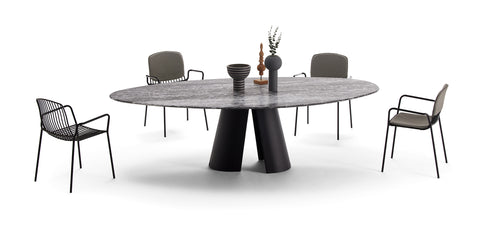 Kent Outdoor Dining Table by DRAENERT