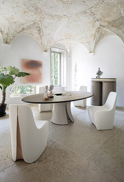 Giorgetti Enso dining table – luxury handcrafted table with Italian-made quality and modern Italian design, perfect for contemporary dining rooms. by Giorgetti for sale at Home Resource Modern Furniture Store Sarasota Florida