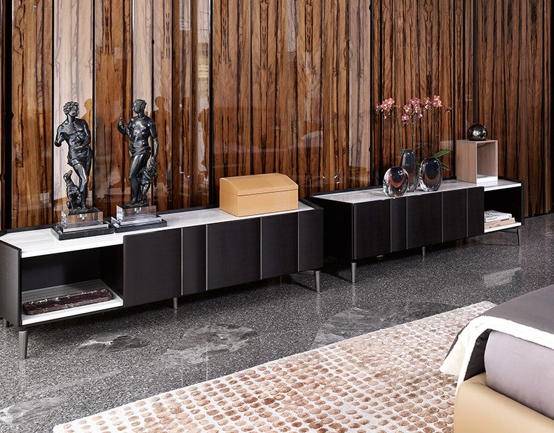 Giorgetti Essence vases – handcrafted blown glass accessories with Italian-made quality and modern design, adding sophistication to your living room. by Giorgetti for sale at Home Resource Modern Furniture Store Sarasota Florida