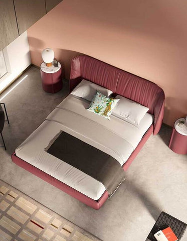 Poltrona Frau Archibald Bed upholstered in fine Pelle Frau® leather with customizable feet and backrest options. Luxurious Italian craftsmanship for a modern bedroom.
 by Poltrona Frau