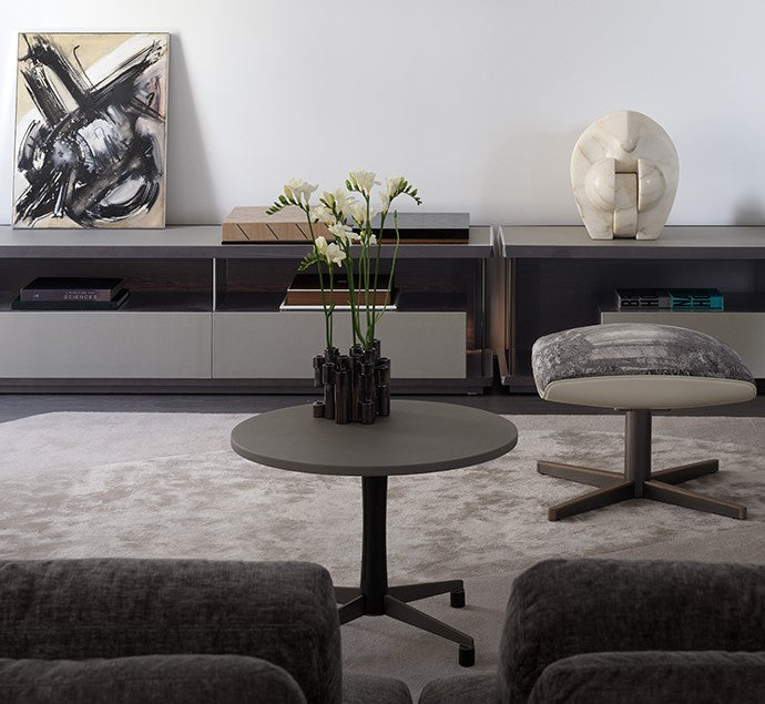 Oasi tray by Giorgetti – Italian-made accessory with luxury and modern Italian design. Perfect for botanical arrangements. Available at Home Resource of Sarasota Florida. by Giorgetti for sale at Home Resource Modern Furniture Store Sarasota Florida