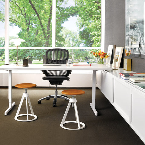 PITON ™ ADJUSTABLE HEIGHT STOOL by Knoll