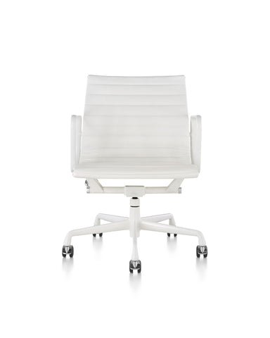 Eames  Aluminum Management Chairs by Herman Miller